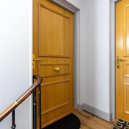 Le 103 Avec Parking Prive Appartement