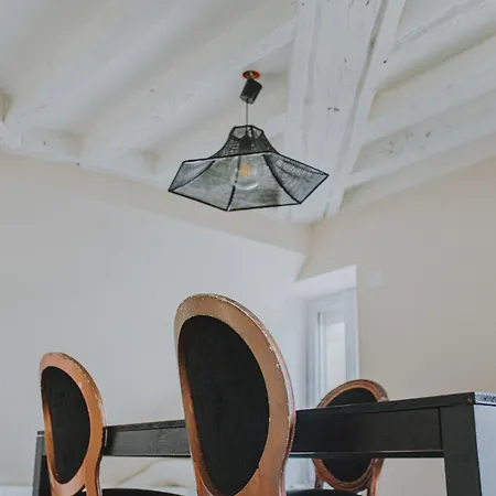 Le 103 Avec Parking Prive Дижон