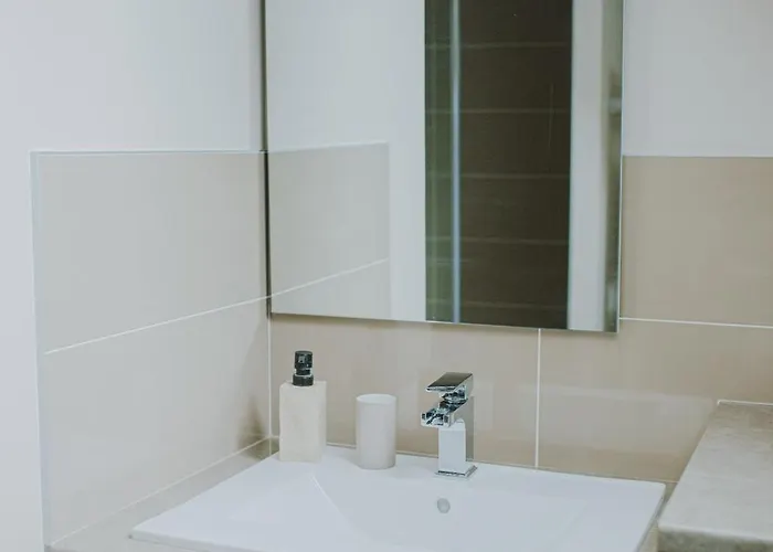 Le 103 Avec Parking Prive Apartman